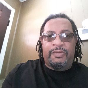 Meet your Posher, Ernest